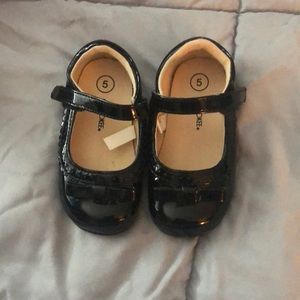 Toddler black dress shoes